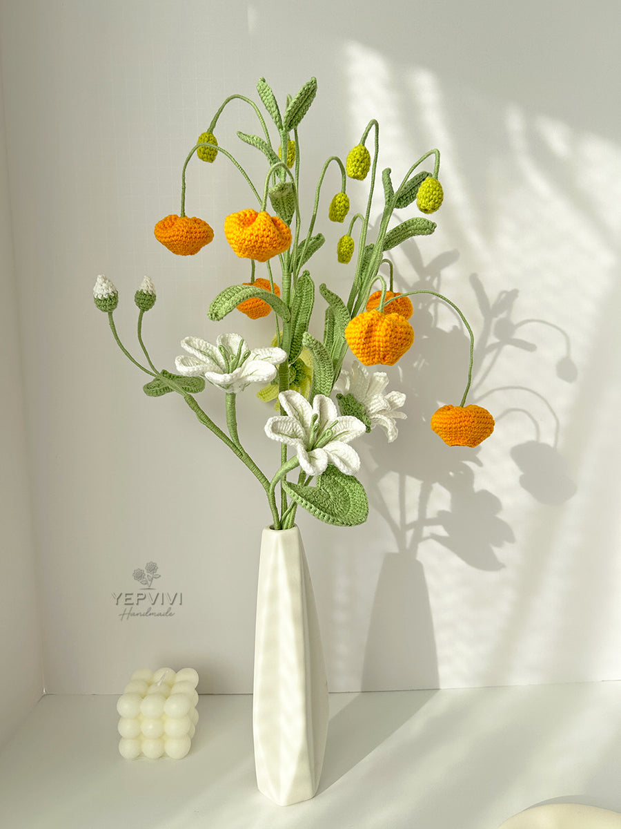 Finished crochet lantern lily and daisy bouquet. High quality yarn flowers. Unique handmade gift.