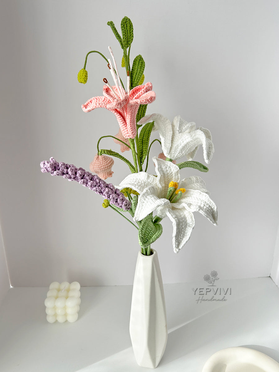 Finished crochet lantern lily and lily bouquet. High quality yarn flowers. Unique handmade gift for women.