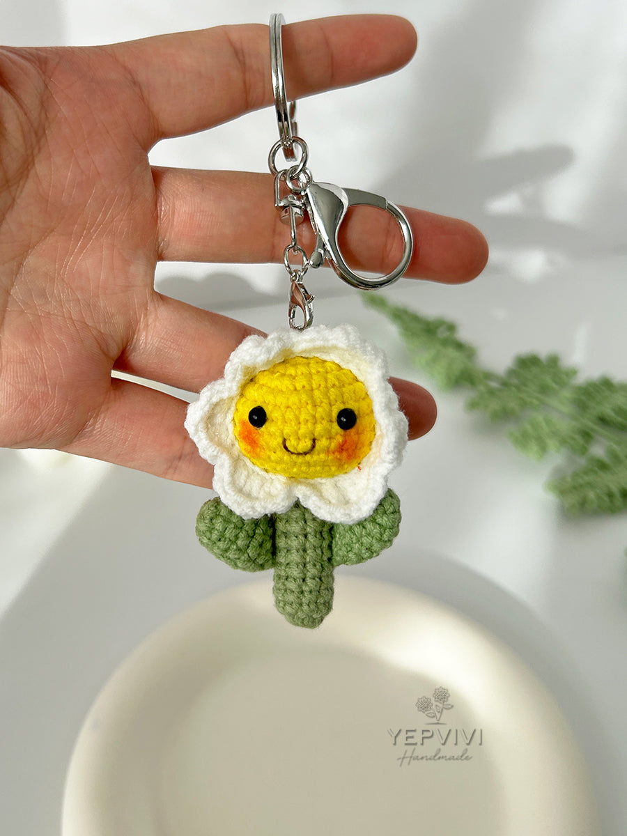 Finished crochet sunflower keychain. Unique handmade gift.