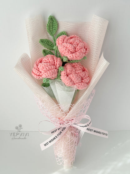 Finished crochet pink rose bouquet. Unique handmade gift for women.