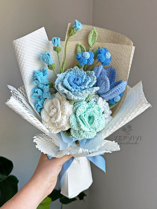 Finished crochet Blue rose, daisy and mixed flowers bouquet. Unique handmade gift.