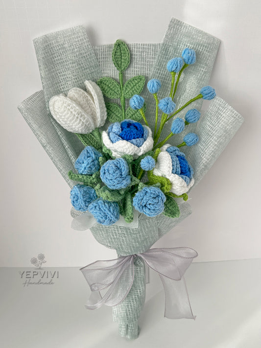 Finished crochet  blue rose bouquet. Unique handmade gift for women.