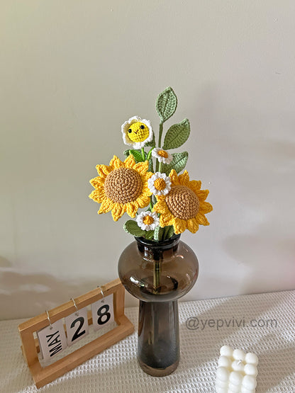 Finished Crochet Bouquet | Crochet sunflower, daisy | Graduation Gift, Gift for friends, teachers, daughter