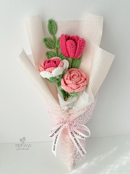 Finished crochet pink rose bouquet. Unique handmade gift for women.